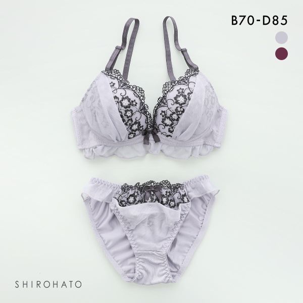 品 番:B40943000セクシーな谷間メイクを楽しめるモールドカップブラショーツサイズ:レディースB70-M、B75-M、B80-L、B85-LL、C70-M、C75-M、C80-L、C85-LL、